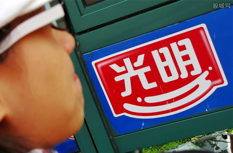 光明乳业回应广告被处罚 系视频制作方工作疏漏造成