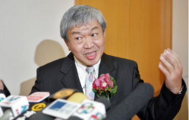  香港打工皇帝的崛起之路        一战狂赚1600亿  