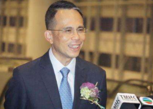 李嘉诚大儿子是谁    李嘉诚为何让长子继承家业