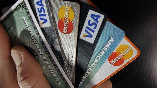 信用卡最低还款捞到好处了？是福还是祸不一定！