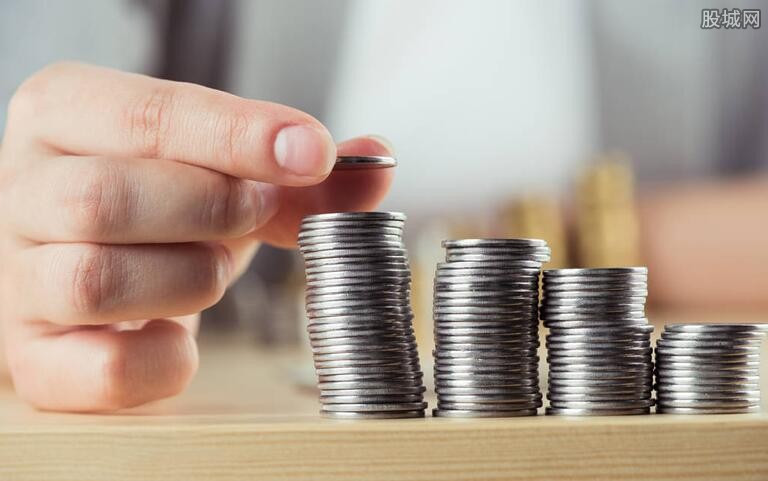 买新基金还是老基金好