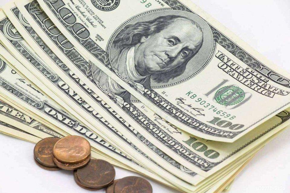 美国股市大跌和债市是什么关系，股市沸腾时投资者是否该投资？