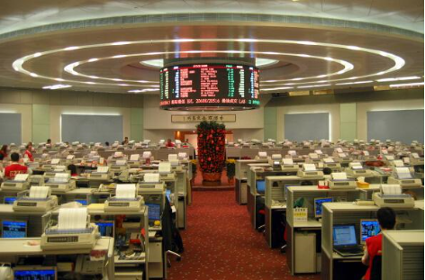 香港证券公司上市情况及监管以及上市带来的主要变化