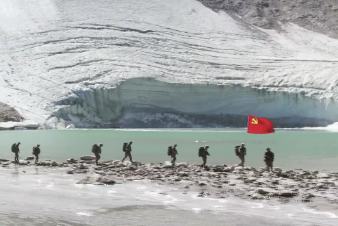 中印边境冲突现场画面首次曝光！拒服兵役办信用卡将从严审批