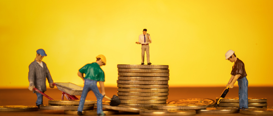 融资难、负担重 中小企业如何走出困境？