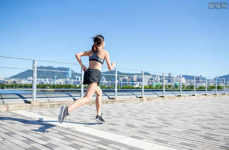 奇葩的赚钱姿势来了