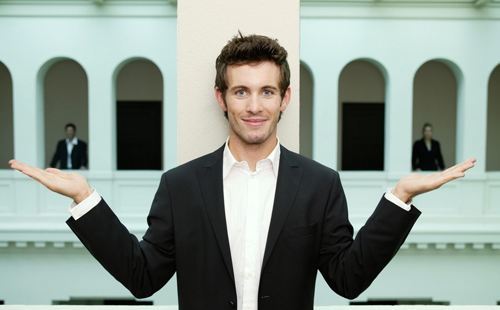 [关于校长基金]关于是否同意校长陪餐的议论文