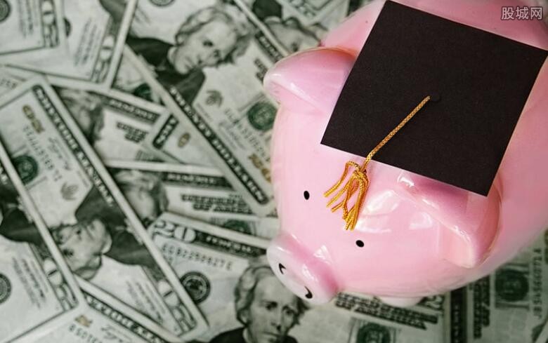 基金大跌可以买入吗