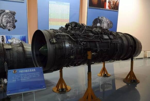 直升机发动机有几种，国内直升机生产上市公司有哪些