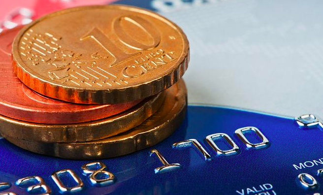 央行“解绑”信用卡透支利率已有80日，银行按兵不动？