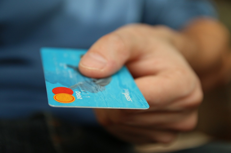 信用卡申请贷款怎么贷？信用卡贷款购车注意事项?