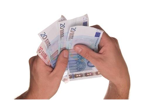 线上借款平台有哪些？线上正规贷款平台如何甄别？