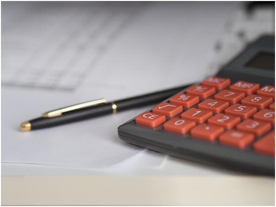 保险投保时需要什么资料？保险投保人和被保人是什么意思？