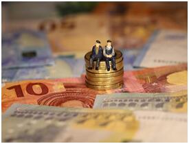 给车买保险哪家保险公司好？重大疾病保险哪种好？