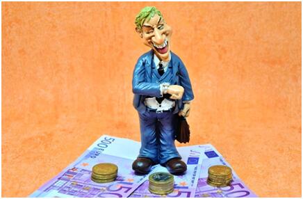 怎么选基金？选择基金注意事项有哪些？