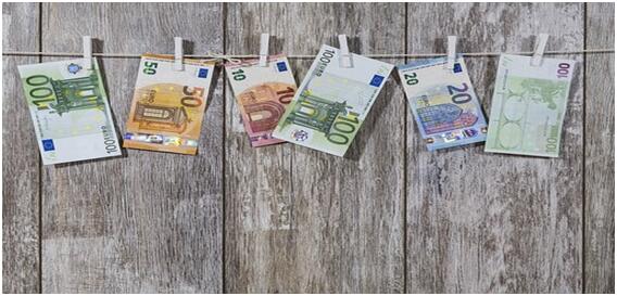  创业板指数基金定投是什么？创业板指数值得定投吗？基金定投口诀？