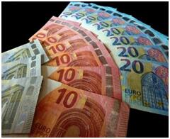 私募基金是怎么回事？基金定投是怎么回事？