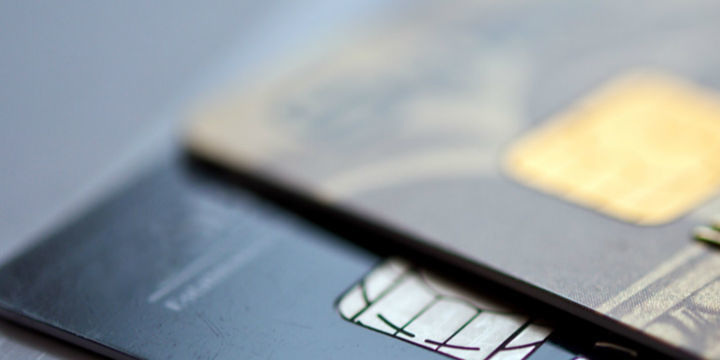 银行信用卡也要内卷？推销展位月均支出达百万