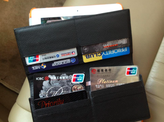 信用卡江湖生变 银行联手平台促销致投诉大增