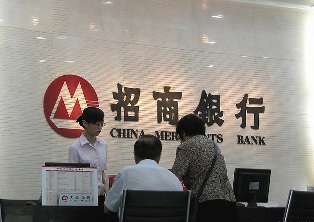 信用卡逾期后，银行就不同意停息分期还款。来试试这招