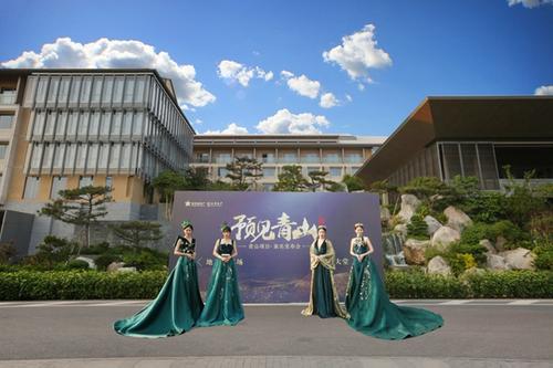 新希望服务赴港IPO，谁是大股东？