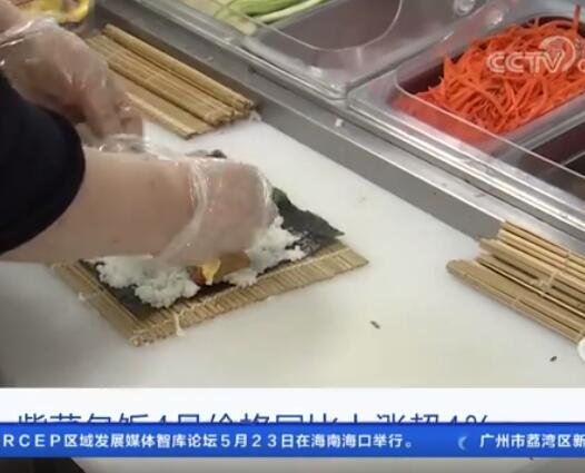 韩国紫菜包饭涨至一卷14元上涨了多少，紫菜包饭和寿司是什么关系呢，是一种吗？