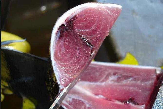 鱼肉价格上涨是什么原因，鱼肉价格上涨哪些影响及鱼类养殖上市公司