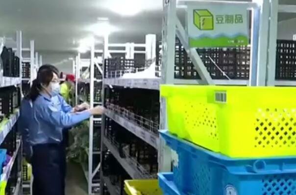 南京试点临期食品就近捐慈善超市怎么确定食品安全，临期食品市场前景怎么样，风险如何