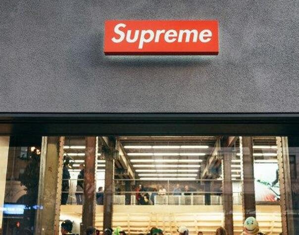 supreme是什么，supreme联名过的品牌有哪些，为什么都爱和supreme联名