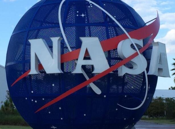 亚马逊CEO将携家人飞往太空有安全保障吗，飞往太空需要多少钱，太空旅游应注意什么