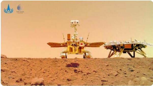 祝融号火星车首批“摄影作品”公布火星长啥样，火星和地球有哪些相似的地方