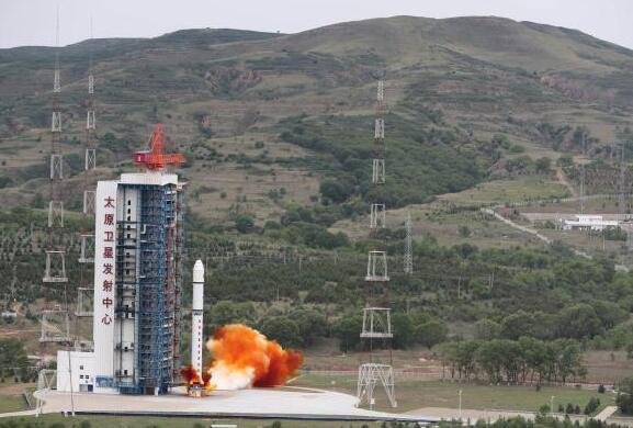 北京三号卫星成功发射具体作用是什么，人造卫星有哪些分类，人造卫星如何返回地球