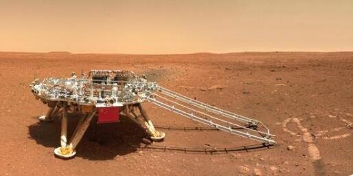 祝融号拍摄的火星照片来了火星长啥样，祝融号是谁造的，祝融号是怎么传回照片的