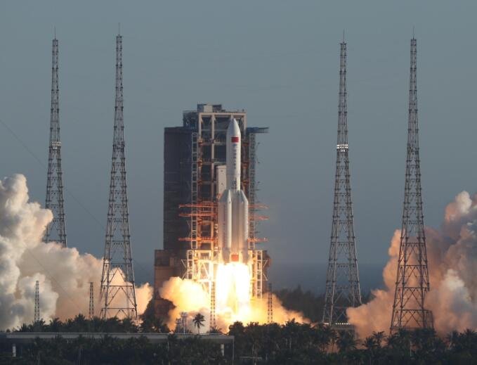 神舟十二号载人飞行任务标识长啥样，载人航天需要克服什么困难，有哪几个国家实现载人航天