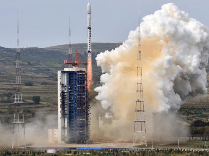 中国成功发射风云三号05星，风云三号05星简介及风云卫星应用于哪些领域