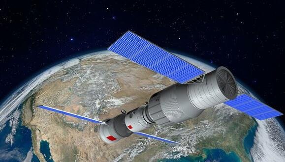 网友拍到中国空间站从头顶飞过，空间站离我们有多远，中国空间站的组成部分有哪些