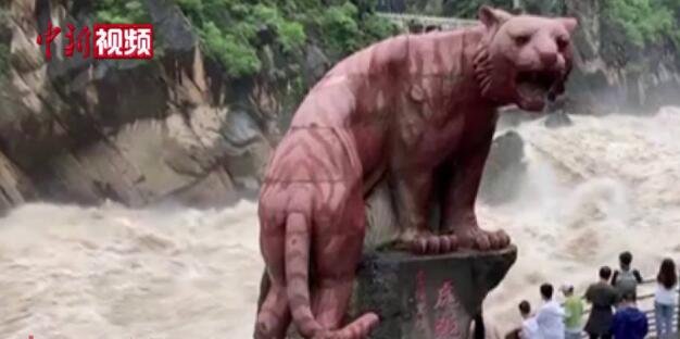 云南虎跳峡进入最佳观赏期，将会持续多久，虎跳峡的景点怎么样