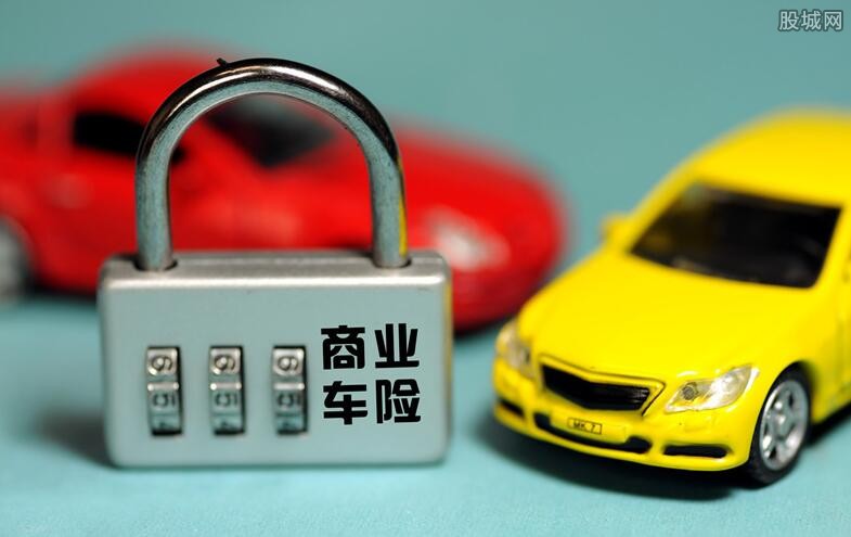 车泡水保险公司怎么赔