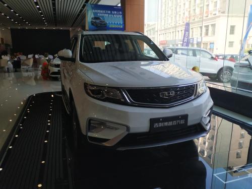 吉利汽车销量增速呈疲态 仍维持全年153万销量目标