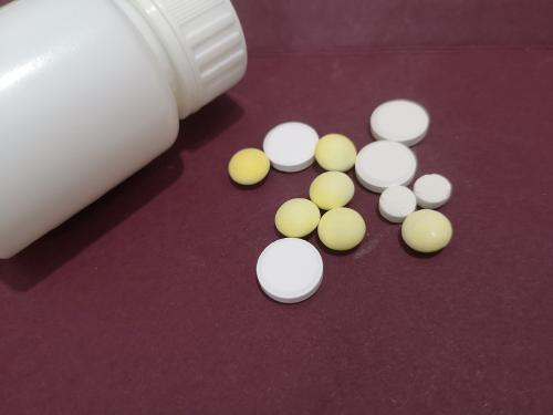 诚意药业：氨糖带动增长  产品多点开花  减费增效