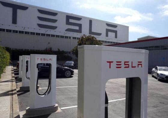 特斯拉目标2030年销量2000万辆是真的吗，特斯拉汽车适合哪些人群