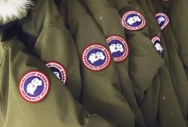 加拿大鹅口罩售价高达千元是什么情况，为什么加拿大鹅羽绒服会这么贵，加拿大鹅的盈利情况如何