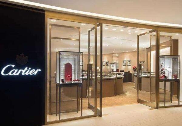 卡地亚是哪国的牌子，卡地亚有哪些系列，卡其亚何时进入中国的