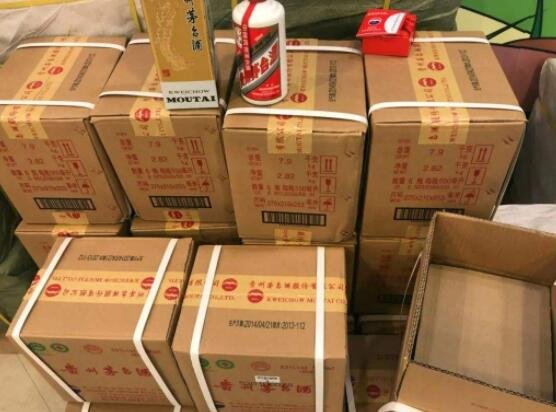 茅台全面取消拆箱令是真的吗，茅台酒商家为什么不愿拆箱卖，原箱酒有什么好处