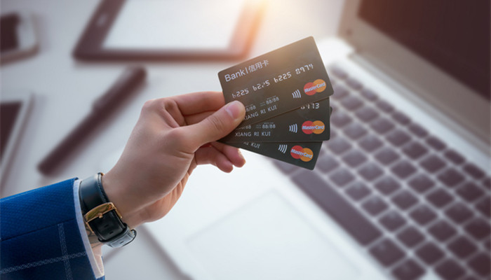 信用卡忘还逾期七天怎么办 信用卡忘还逾期七天该要怎么办