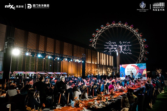 乌拉圭驻上海总领事马塞罗·马龙出席宁波万象城2022非凡之夜贵宾晚宴—乌拉圭风情文化节活动